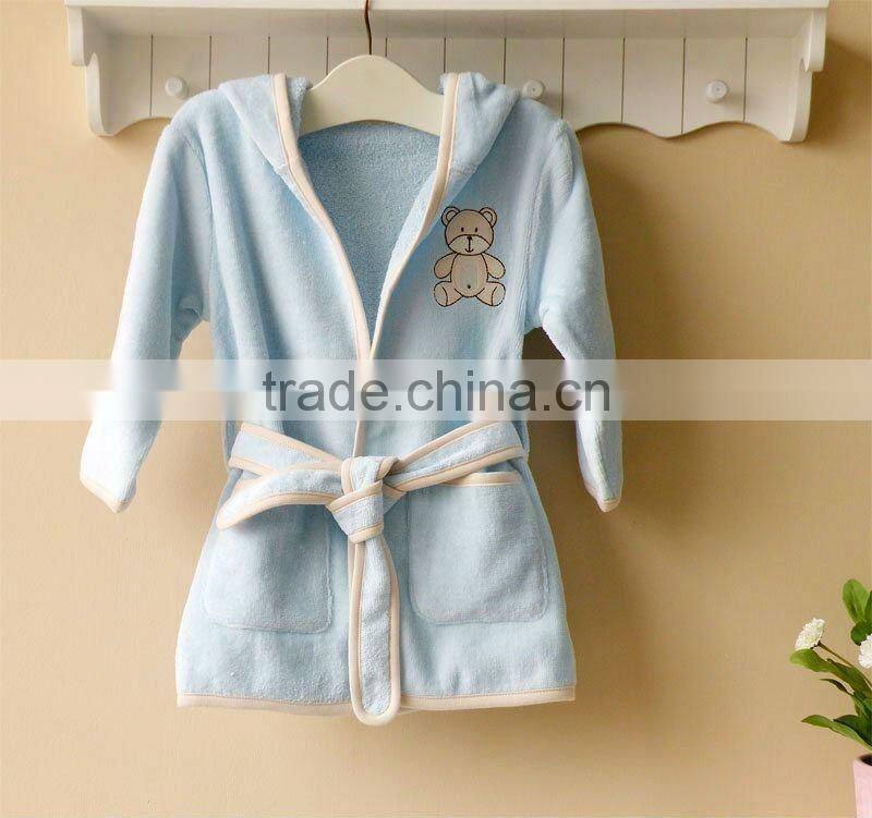 2012 baby clothes 100% cotton embroider bathrobe
