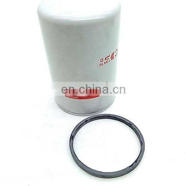Auto parts oil filter element LF3664 6136-51-5121 P551102