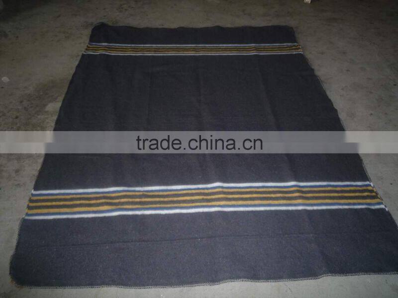 Cotton recycled wool blanket