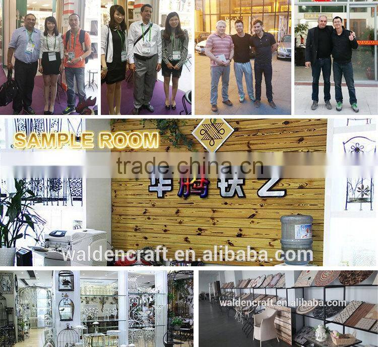 2014 New Arrival Square Shape Metal Wall Mirror