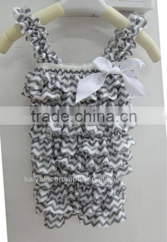 latest!!babies summer clothes chevron rompers adorable baby clothes fashion baby satin carters with bows chevron romper
