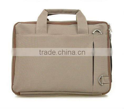 2013 New design 17 inch laptop bag, delicate and useful 17 inch laptop bag