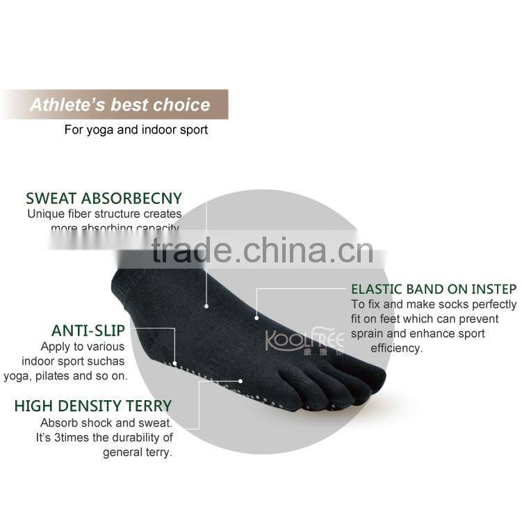 Deodorant Custom Knit Five-Toe Latex Rubber Socks