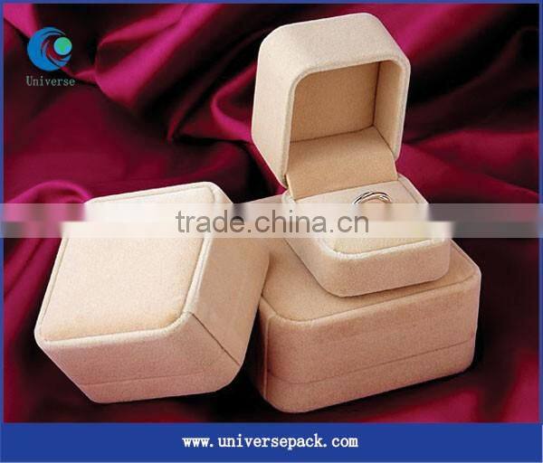 Custom Classic Ring Flocking Box Sale High Grade Packing Boxes