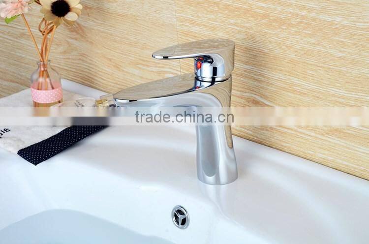 QL-33012 High quality Brass water tap chrome plated wash basin mixer tap