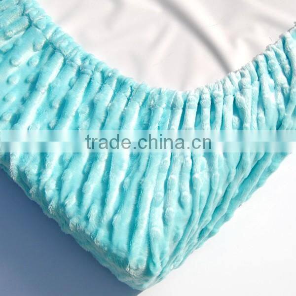 50pcs MOQ China Manufacture Make to Order Skin Friendly Change Mat Cover