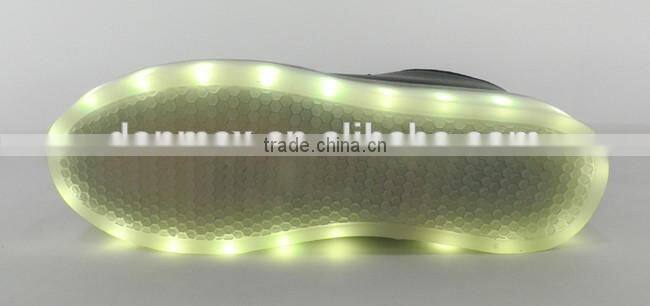 2016 New Shinning PU Light Up Children Casual LED Sneaker Sports Running Shoes