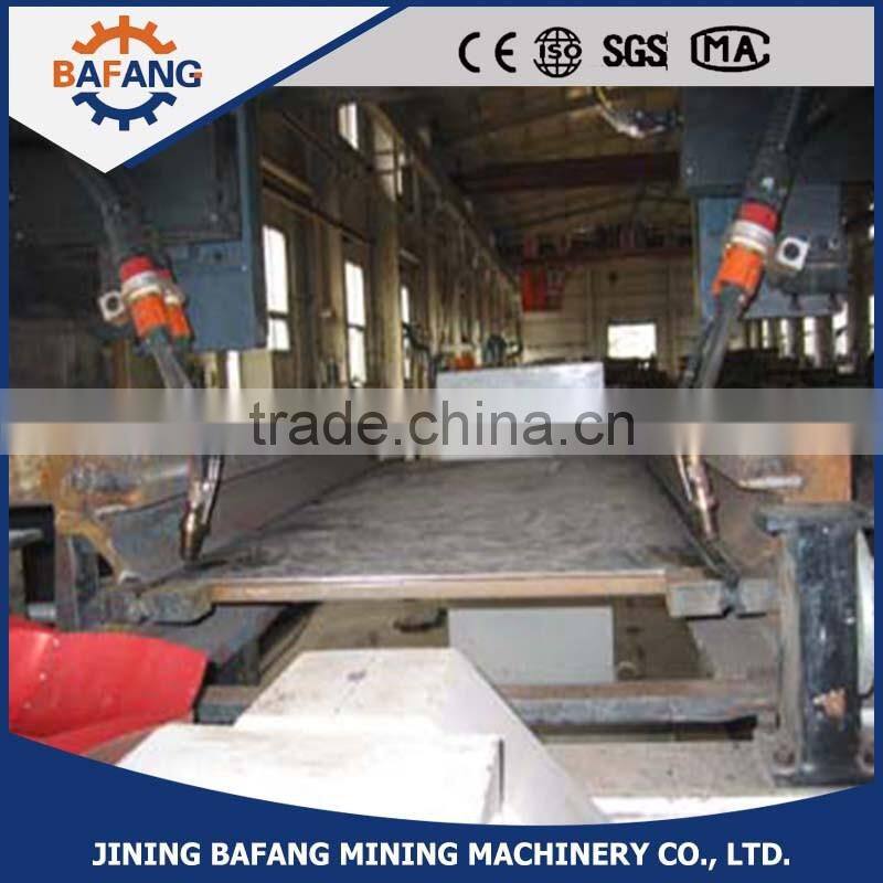 The Cladding wear scraper accessories of SGW-40T type central groove used for conveyor machine