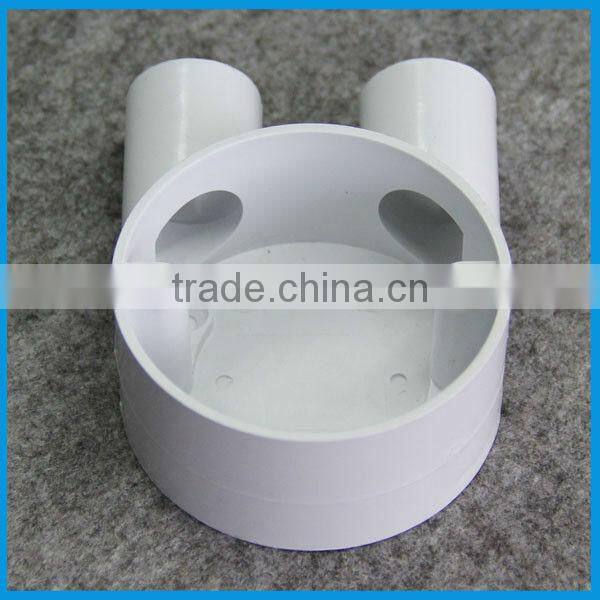 White Electrical Conduit Fittings 20mm PVC Male Bush