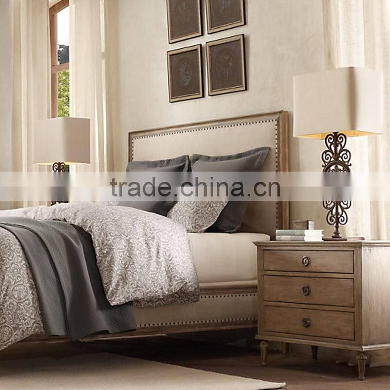 Classic iron decorative lighting iron casting carving table lamp