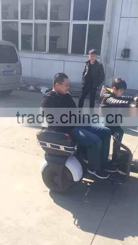 2017 Mini Citycoco 18*9.5 inch 3 Pneumatic Wheels Electric City Scooter City Coco Motor Cycle with 3 seats