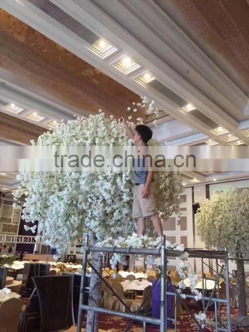 Artificial white cherry blossom tree for wedding landscape decoration