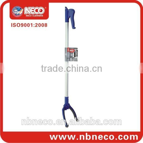 Simple easy to catch paper light gripper rubbish picker