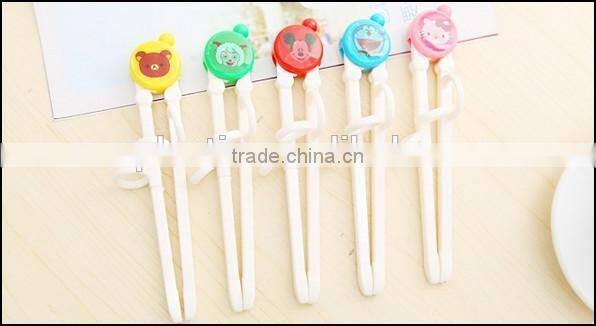 2015 hot sell cartoon food grade plastic chopsticks for kids supplier in China,foode grade plastic chopsticks supplier