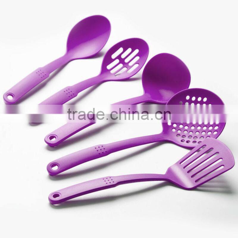 Cook's Corner 5-Piece Nylon Kitchen Utensil Set