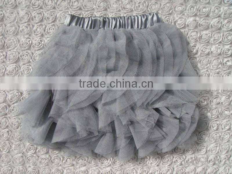 wholesale fashion diverse colour christmas tulle fabric latest design baby safe fabric skirt
