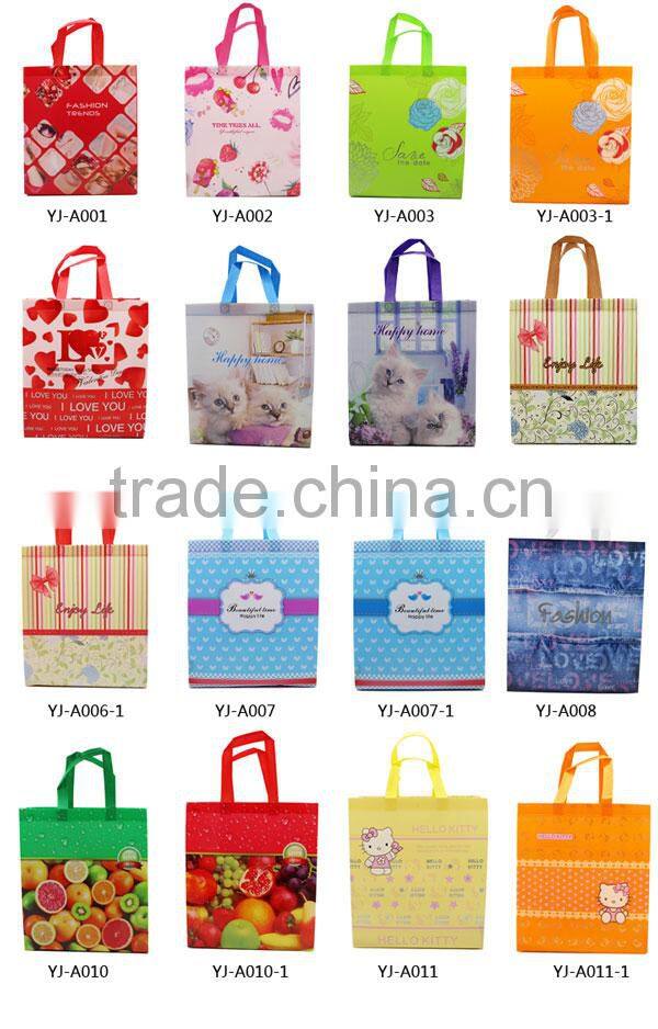 Cute kids gift non-woven bag reusable cheap shopping christmas gift bag