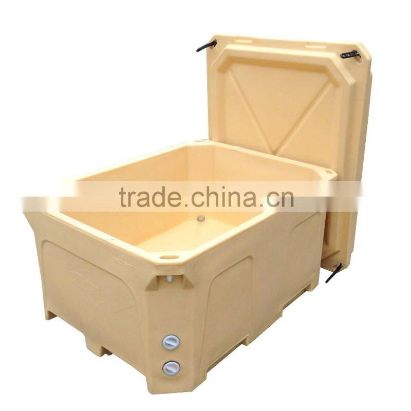 Seafood processing roto-moulding cooler box