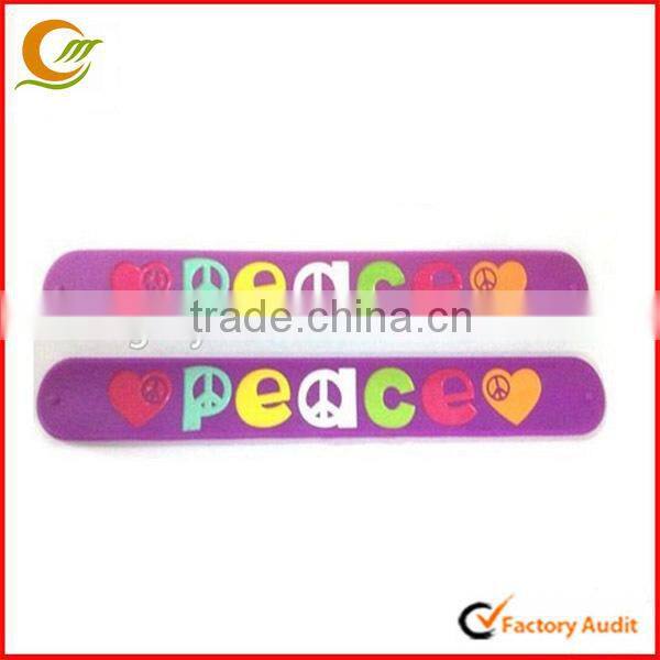 Charm bracelet Fashion silicon bracelet Promotional silicone wristband