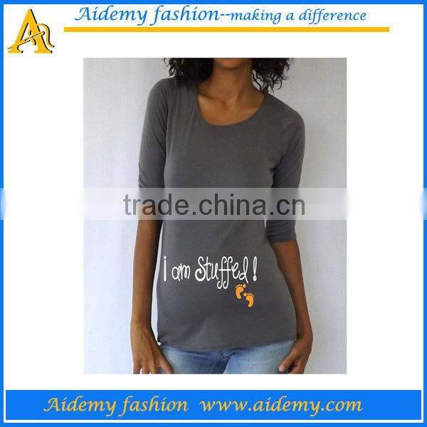 costume for pregnant wear in tshirt