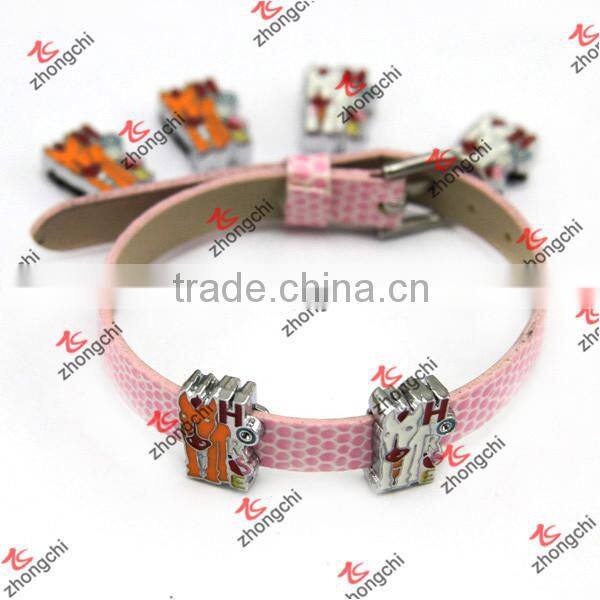 Fashion Alloy Lockets/Glass Beads Snake Bracelet Gifts (PDE60229)