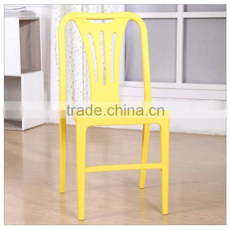 Classic Design Home Furniture Plastic Dining Chair