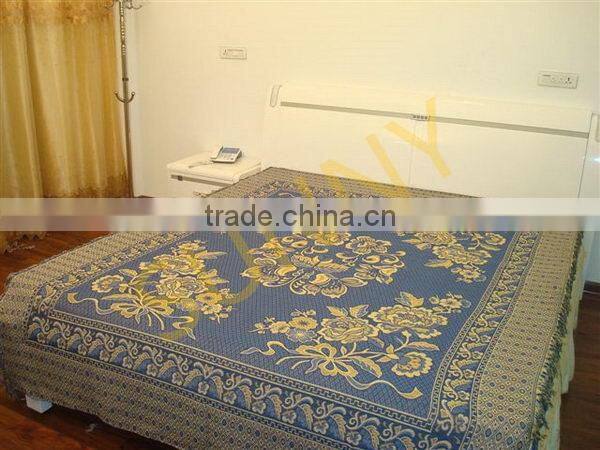 Bottom price hotsell warm natural travel blanket