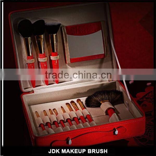 12 pcs cosmetic brush kit China wedding foundation brush set wood makeup brushes red box