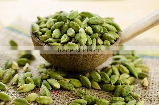 100% Natural pure cardomom seeds / extract/ powder / whole green cardmom