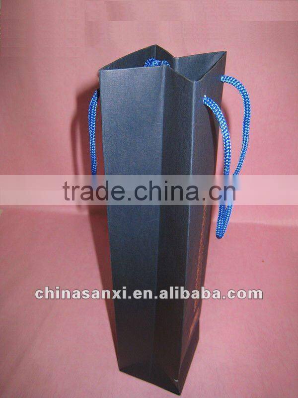 paper bag for red wine packaging of one bottle