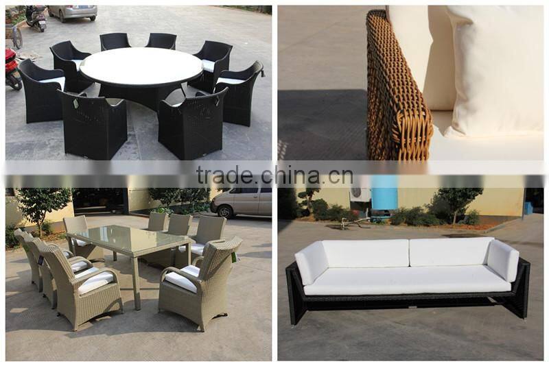 2017 Trade Assurance Most Popular PE Rattan Wicker unique Garden Bar Table set furniture