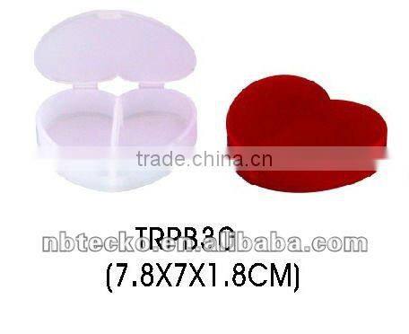 Plastic heart shape pill box for promotional ;pill container