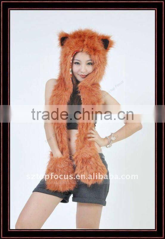 FURRY HATS WITH PAWS GOLD WOLF