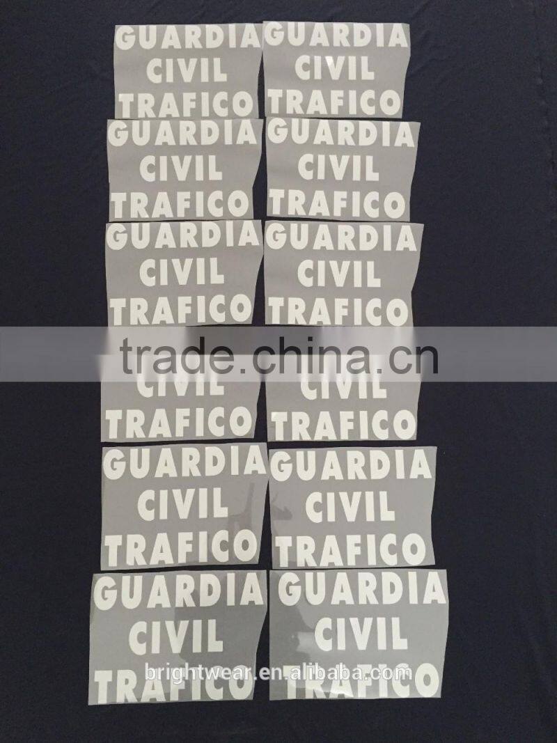 Relfective logo reflective letters reflective words be heated on polo shirt for Spain market