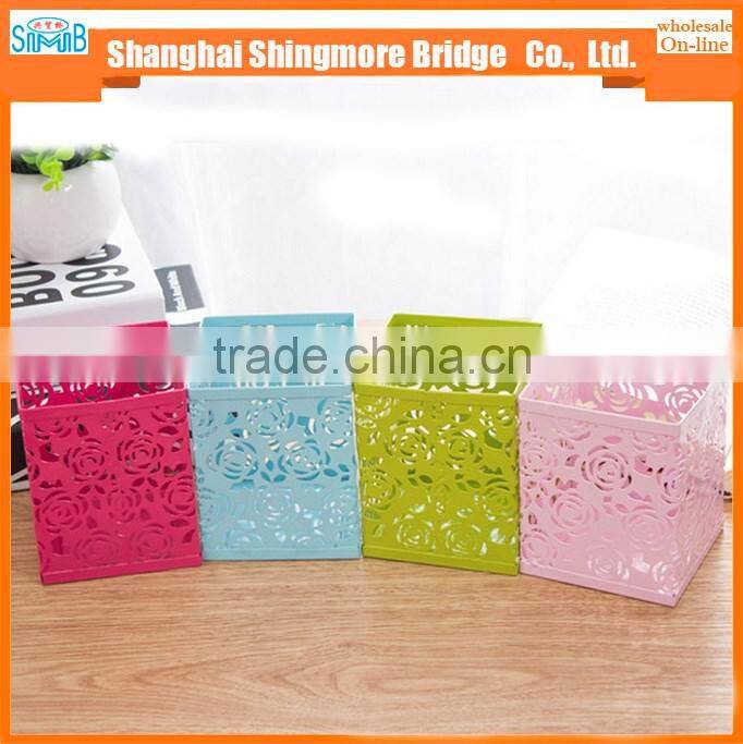cheap wholesale good quality mental carved hollow pen holder for school and office