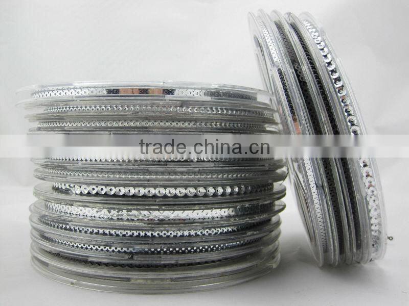 Sequins chain for embroidery machine