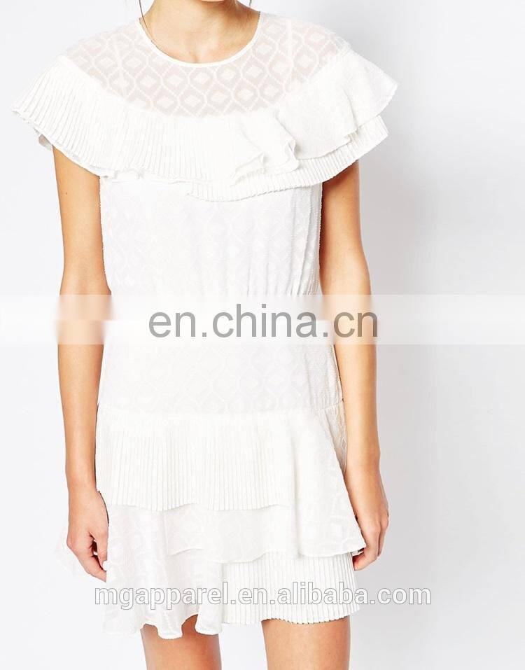 OEM wholesale 100% Polyester cap sleeve white lace cocktai dress