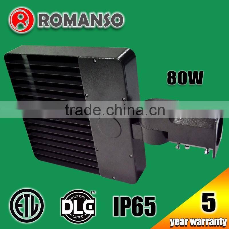 80W 100W 150W IP65 Outdoor LED Parking Lot Lighting Replaces HID