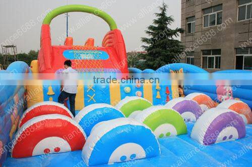 factory supply 0.55mm pvc event activity giant inflatable playground
