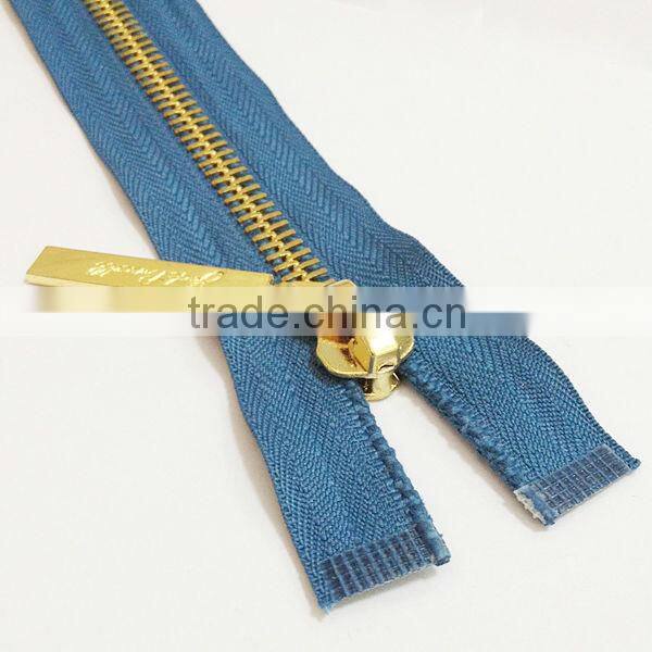 Rhinestone zipper, Metal zipper, Nylon zipper, Plastic rings & sliders manufacturer