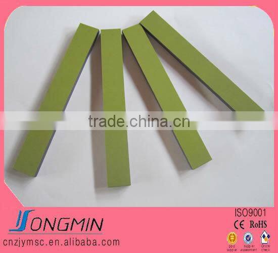 flexible rubber coated magnet roll with yellow pvc