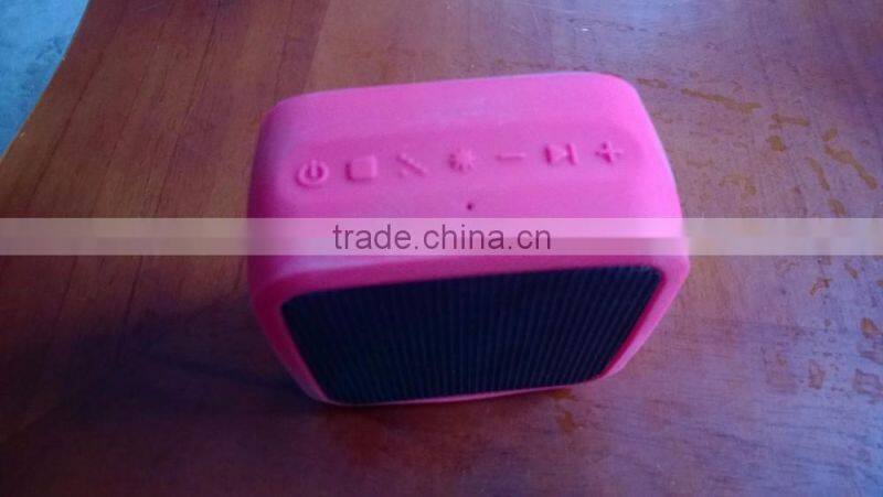 Drop Resistance Silicone Case for Portable Wireless Speaker, Silicone Rubber Case for Mini Wifi Speaker
