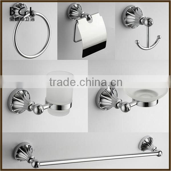 Understated design High quality Zinc alloy Burnished chrome Bathroom accessories Wall mounted Glass shelf