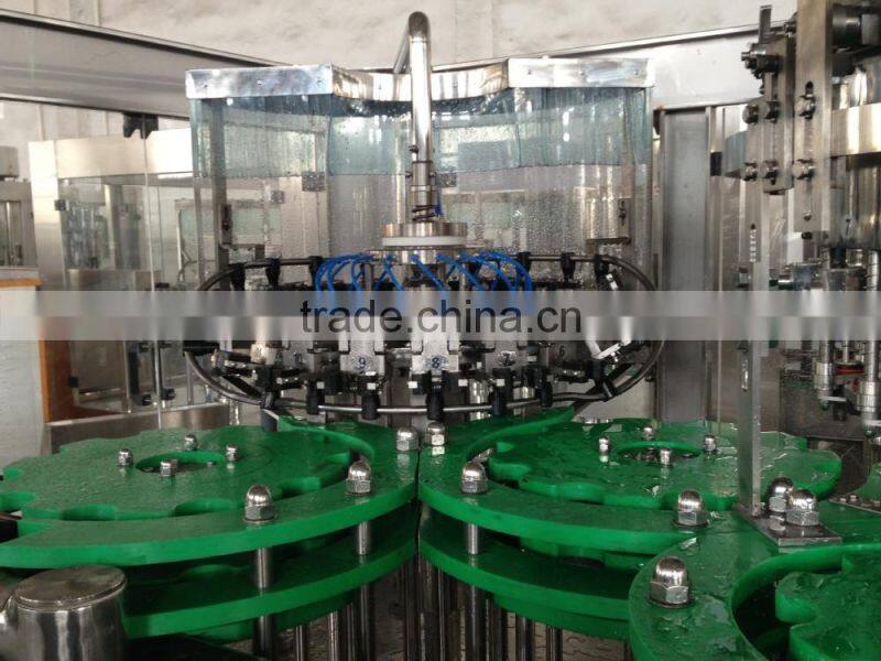 Automatic Carbonated/Sparkling Drink Glass Bottle Filling Machine/Bottling Line