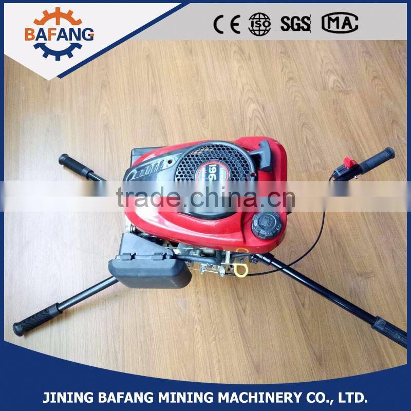 Hand held gasoline 196cc hole digger