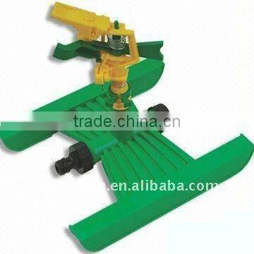 3-arm water sprinkler with wheel base