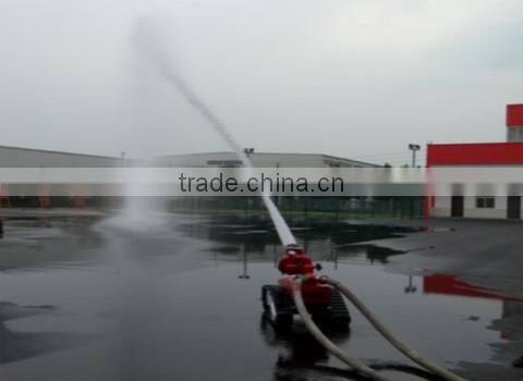 RXR-M50D Troops use fire-fighting robots