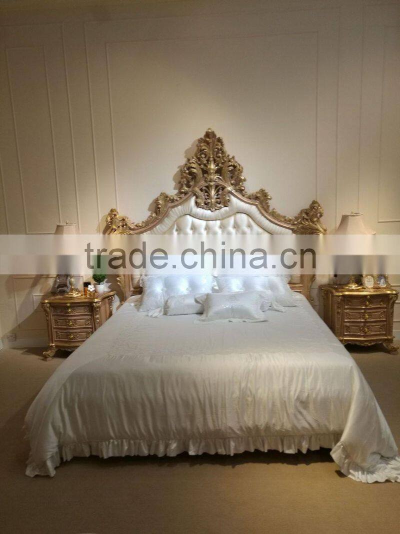 European French Style Fine Carved Upholstered Golden Trim Bisini New Product Bedroom Set