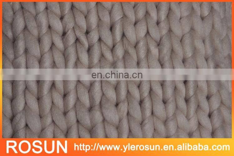 Supplier Soft 100% Wool Handmade Sweater for Babies