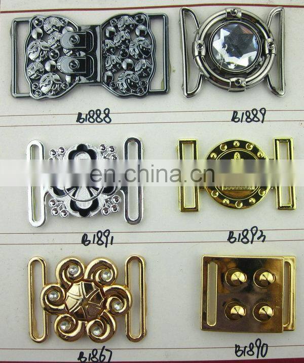 Latest design jewelry accessory gold plastic chain